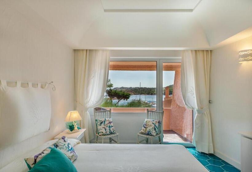 غرفة برستيج, Cala Lunga