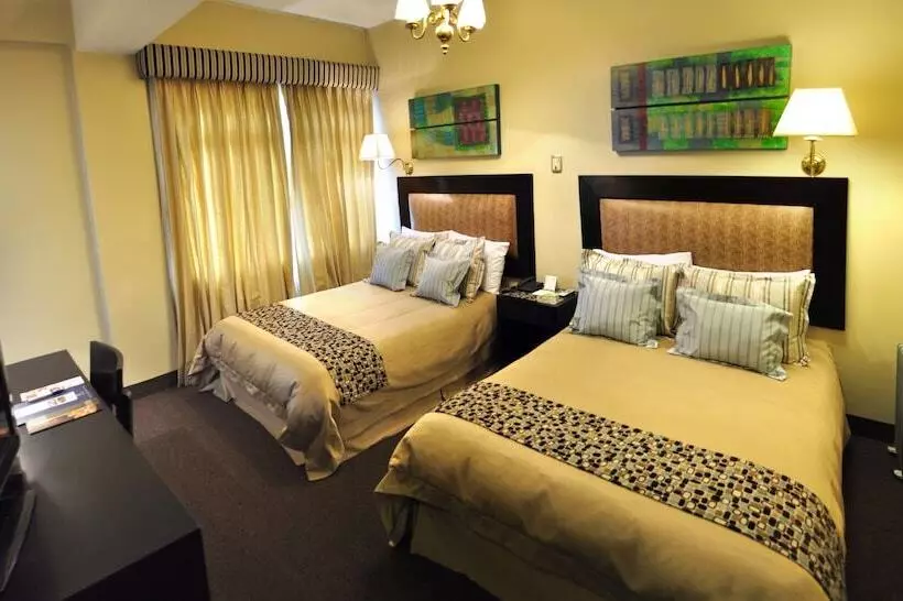 اتاق استاندارد با 2 تخت دوبل, Costa Del Sol Wyndham Cajamarca