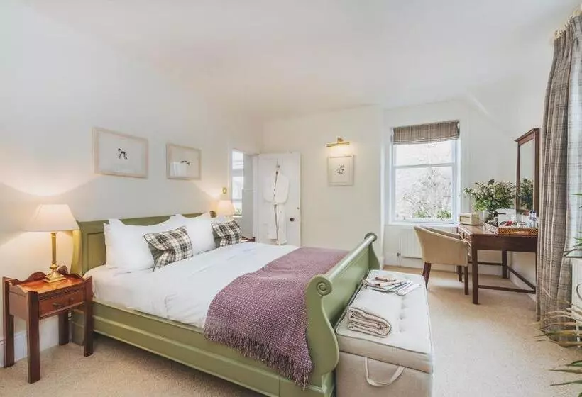 Standard Room King Size Bed
