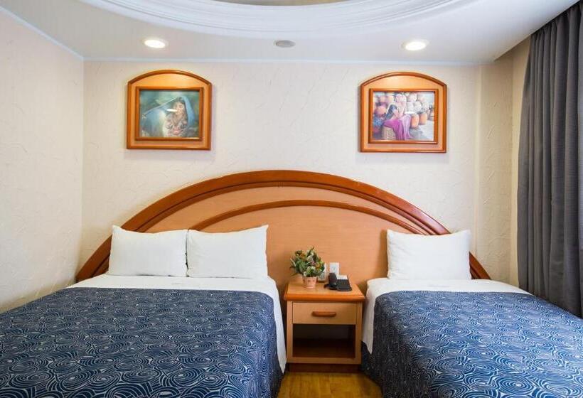 Номер Стандарт Трехместный, Diligencias