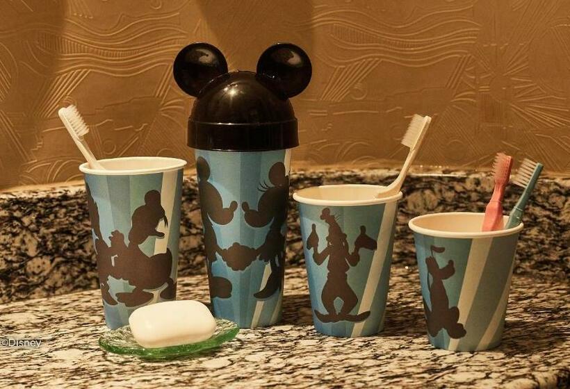 اتاق استاندارد با تخت بزرگ, Disney S Hollywood