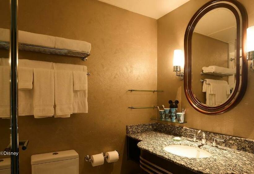 اتاق استاندارد با تخت بزرگ, Disney S Hollywood