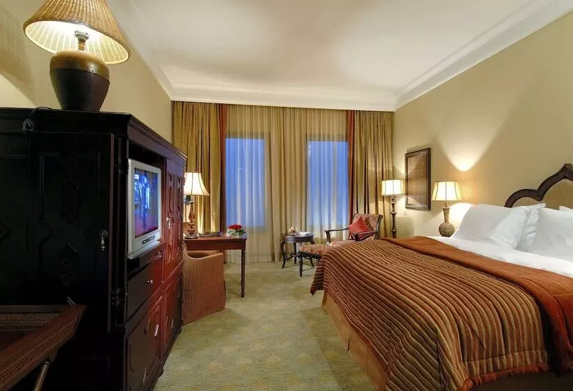 اتاق لوکس با چشم‌انداز دریا, Djibouti Palace Kempinski