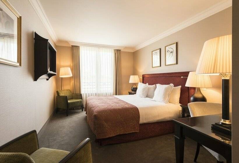 Номер Superior Вид на Сад, Dukes  Palace Brugge   By Dukes  Hotel Collection