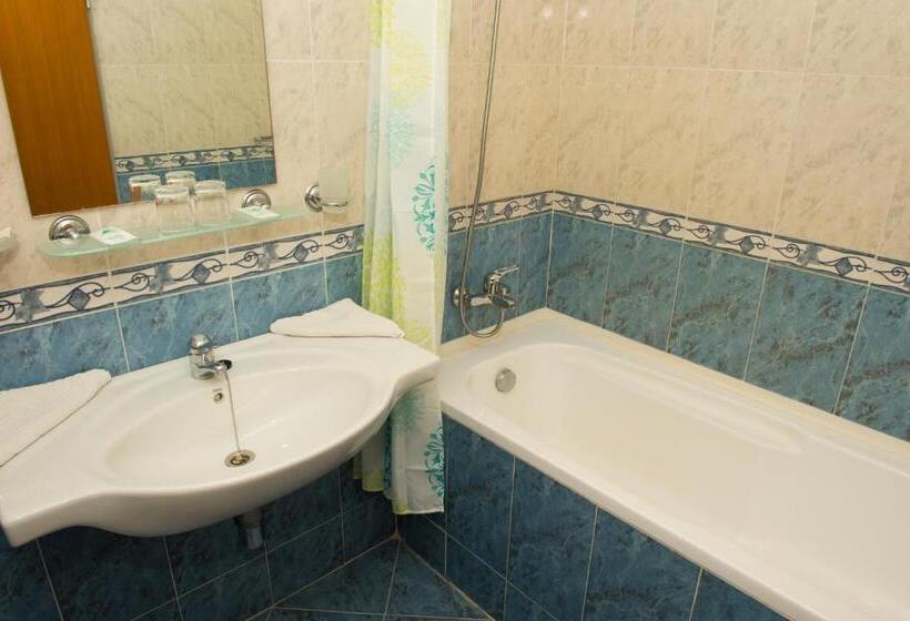 스위트, Ivana Palace Hotel Free Parking