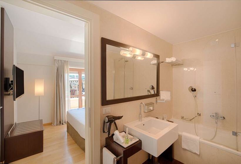 سوییت جونیور, NH Collection Roma Giustiniano