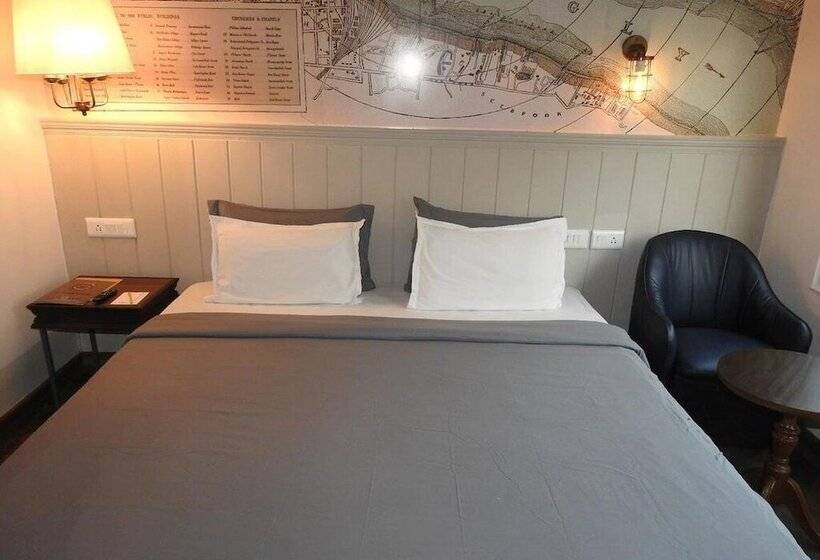 Номер Стандарт, Polo Floatel Kolkata