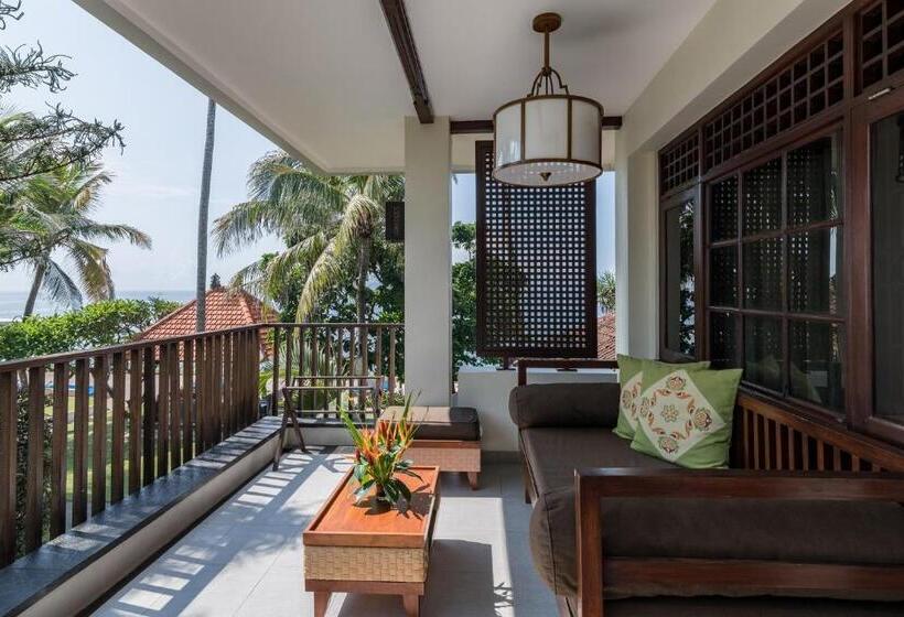 סוויטת ג'וניור, Ramayana Candidasa Beach Resort