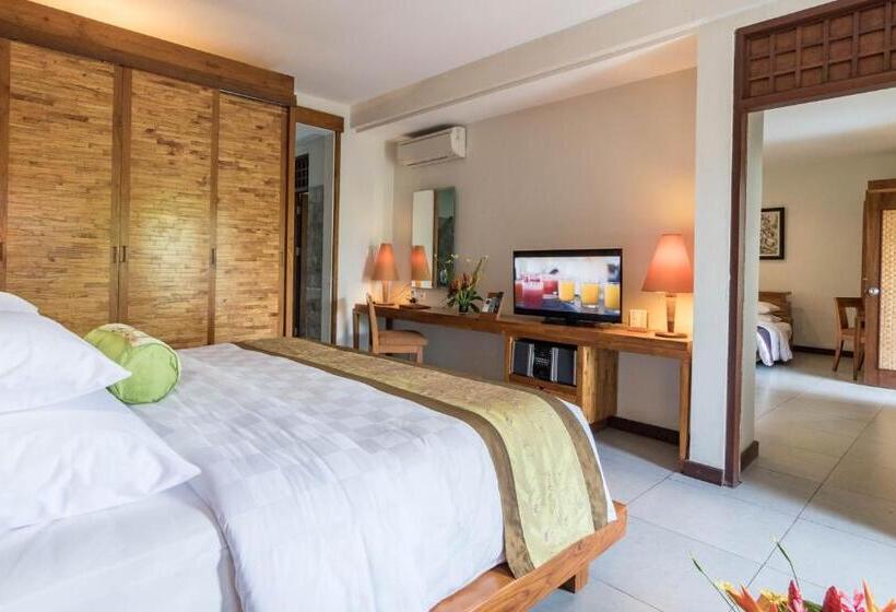 חדר משפחתי, Ramayana Candidasa Beach Resort