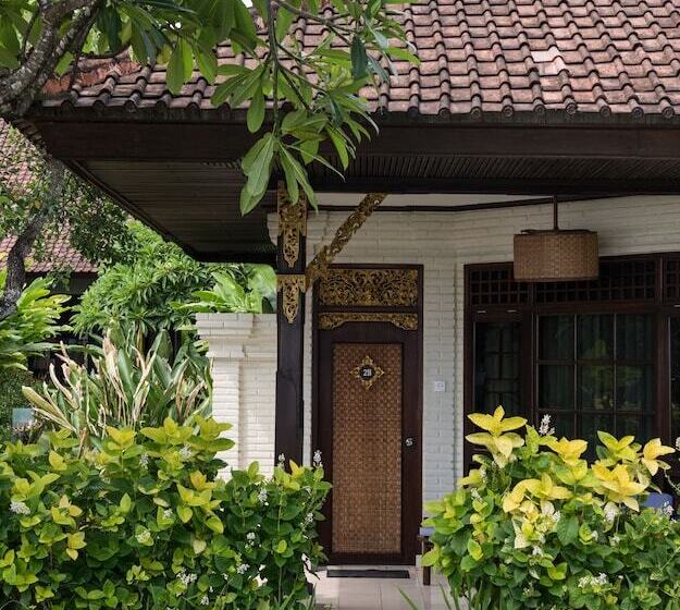 קוטג' דלוקס, Ramayana Candidasa Beach Resort