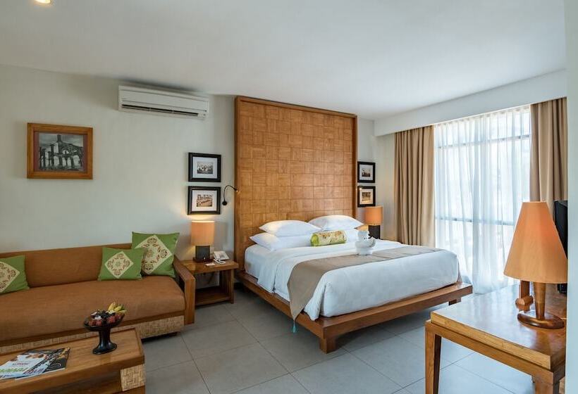 סוויטת ג'וניור, Ramayana Candidasa Beach Resort