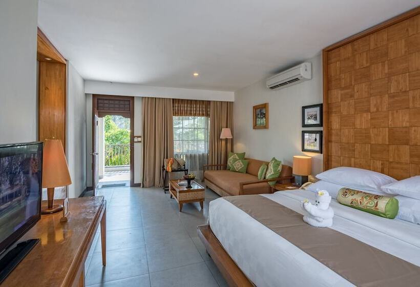 סוויטת ג'וניור, Ramayana Candidasa Beach Resort