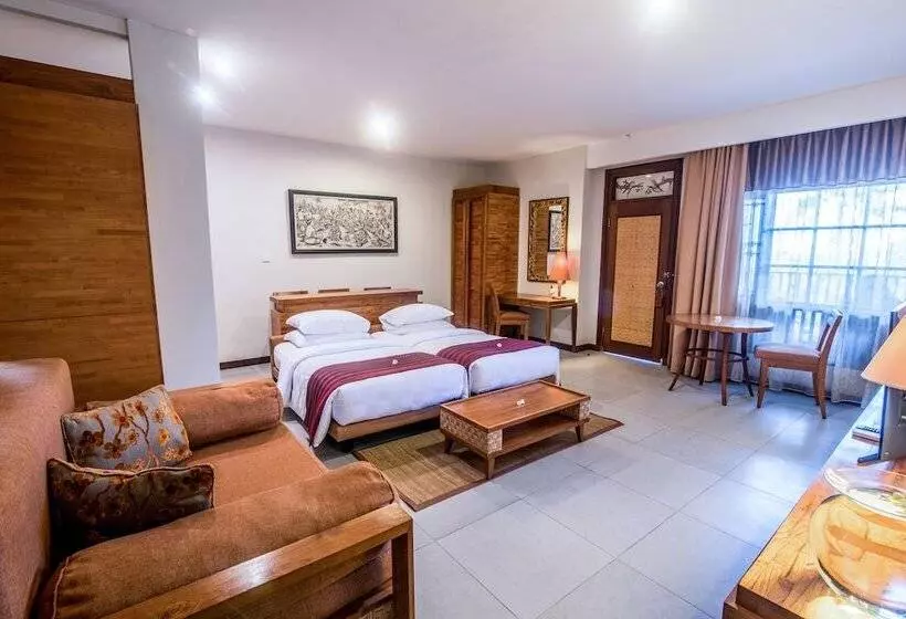 اتاق خانوادگی, Ramayana Candidasa Beach Resort
