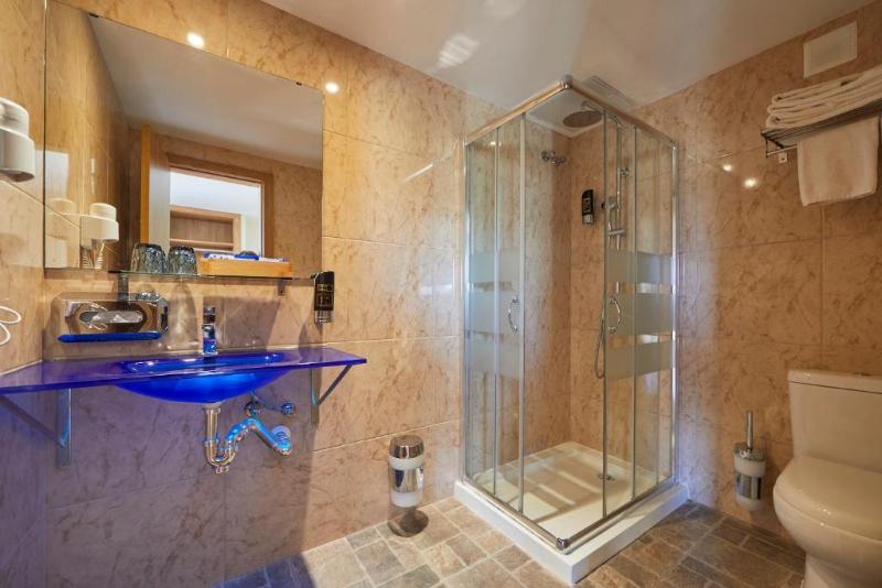 标准三人间, Residence Europe & Spa