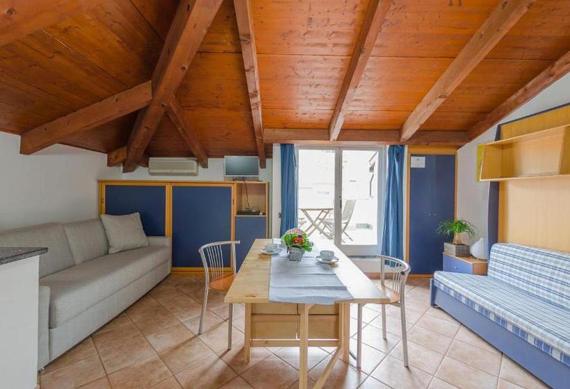 １ベッドルームペントハウスアパート, Residenza Adelaide