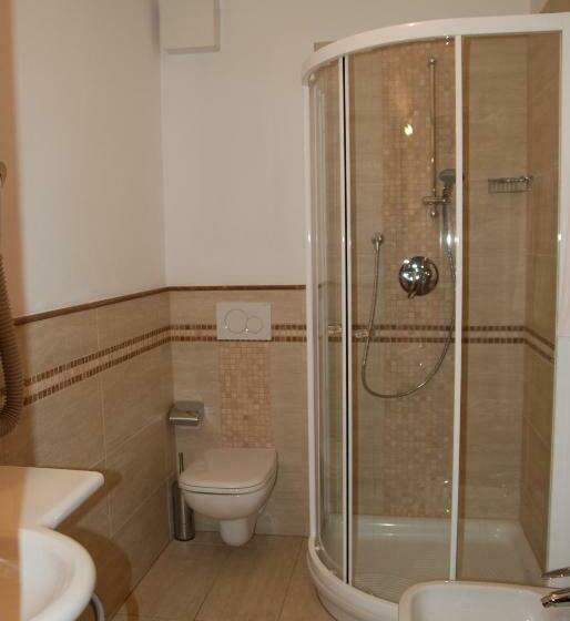 스탠다드 트리플 룸, San Valier