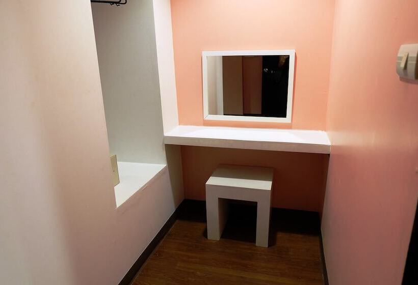 Quarto Familiar, Take A Nap