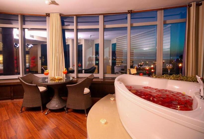 חדר סופריור נוף לים, Vlora International