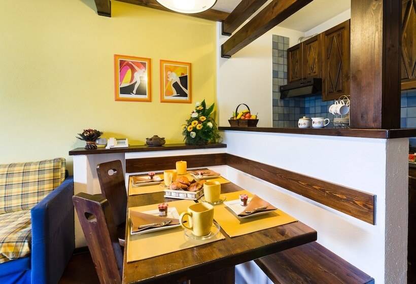 １ベッドルームアパートメント, Palace 2