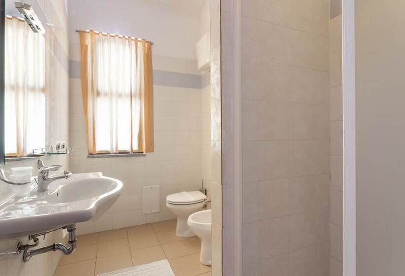 חדר סטנדרט, Rodia Inn