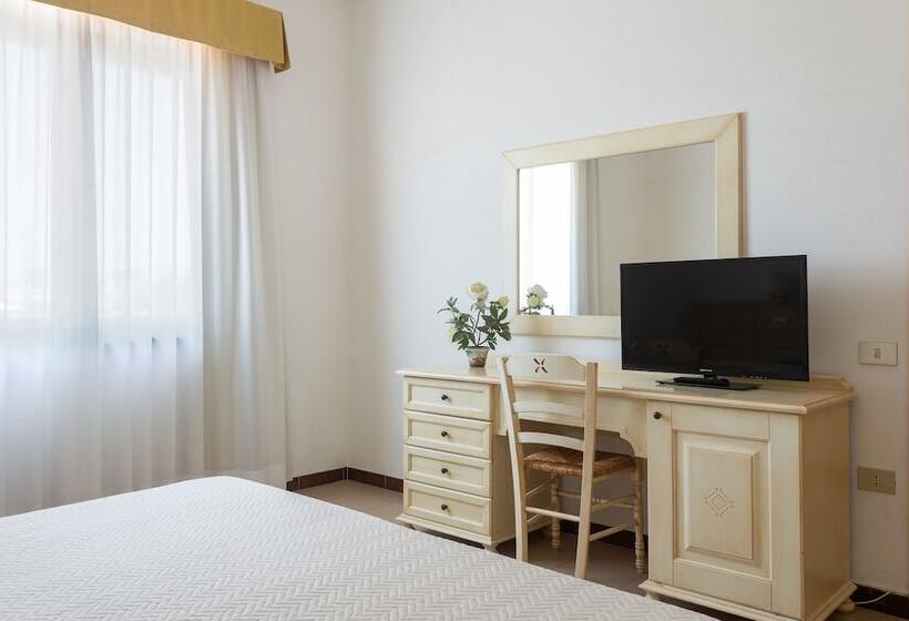 اتاق استاندارد, Rodia Inn