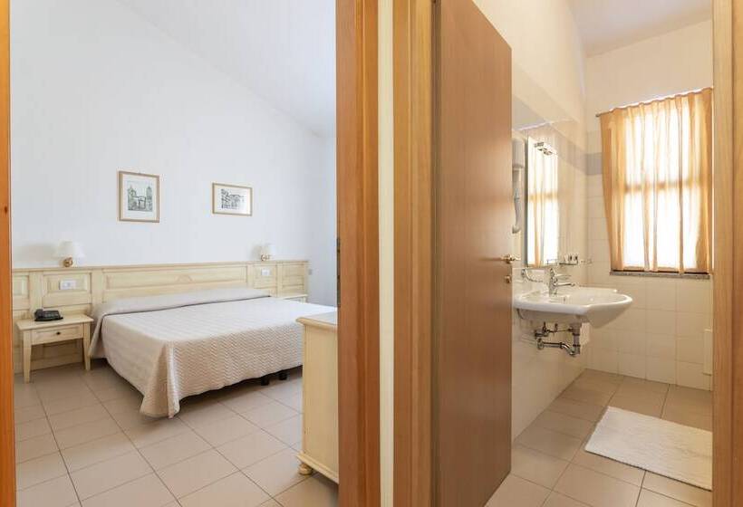 חדר סטנדרט, Rodia Inn