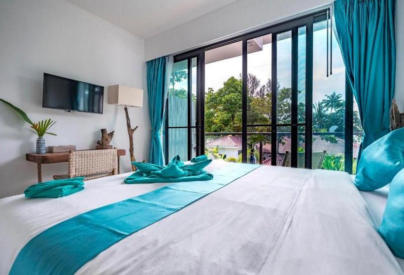 غرفة قياسية مطلّة علي البحر مزوَّدة بشُرفة, By The Sea Koh Mak Boutique Guesthouse