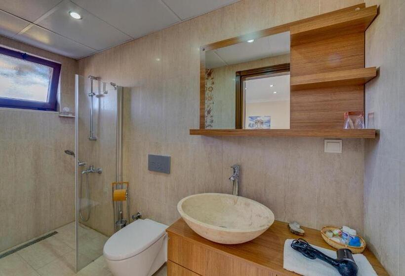 Люкс с Балконом, Anatolia Hotel Geyre Karacasu Aydın