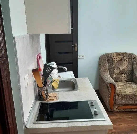 استودیوی استاندارد, Apart 26