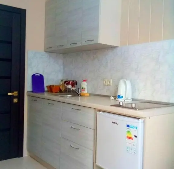 استودیوی لوکس, Apart 26