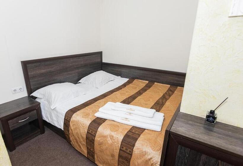 غرفة سوبيريور, готель скіфія