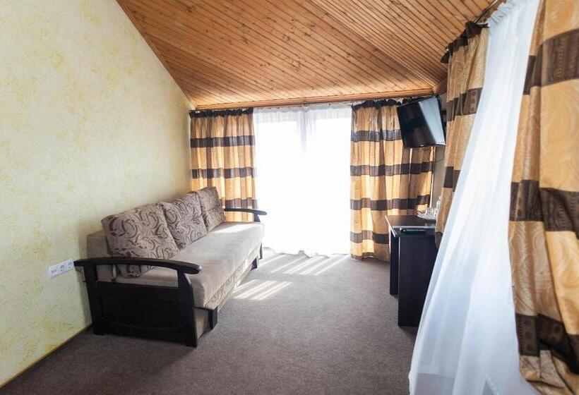 غرفة سوبيريور, готель скіфія