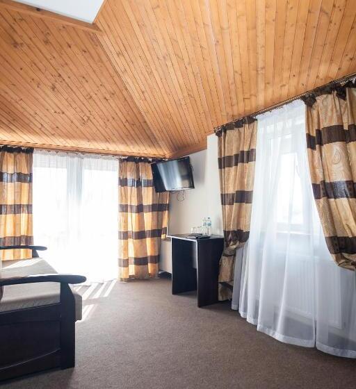 غرفة سوبيريور, готель скіфія