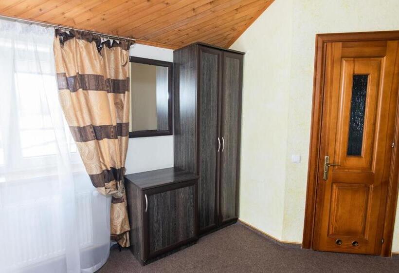 غرفة سوبيريور, готель скіфія