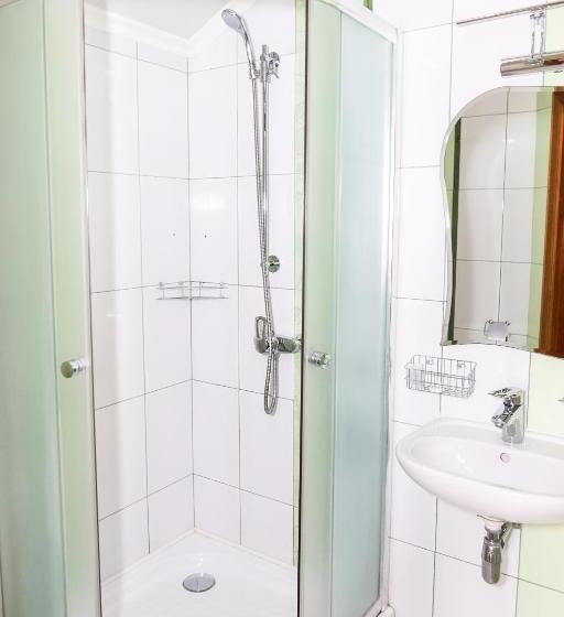 غرفة سوبيريور, готель скіфія