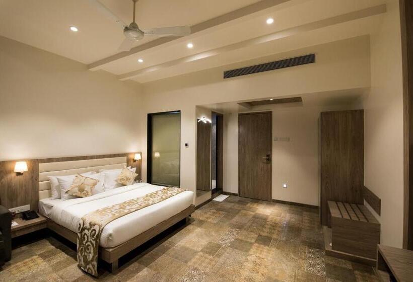 غرفة إدارية ثلاثية, Enrise By Sayaji Ahmednagar