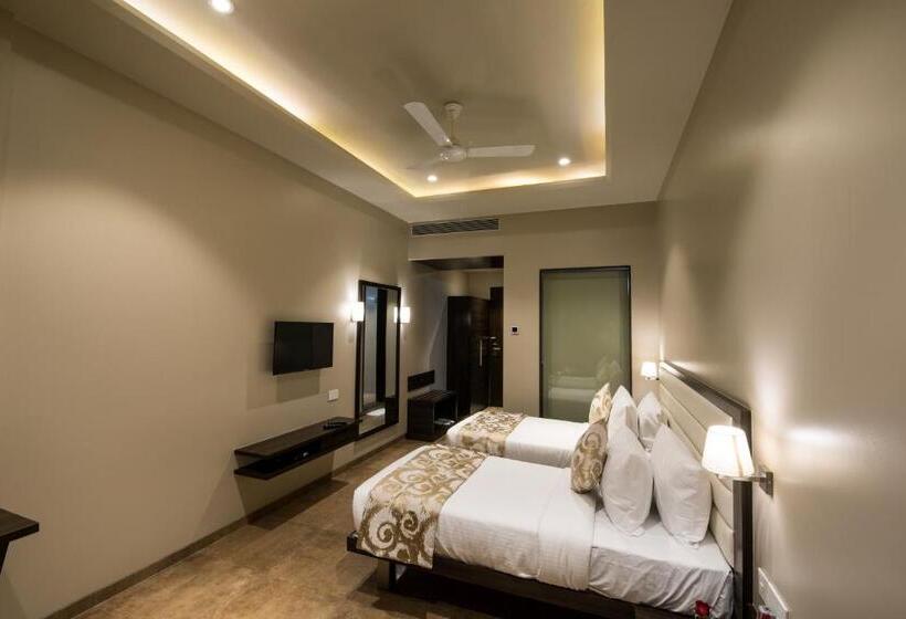 غرفة إدارية ثلاثية, Enrise By Sayaji Ahmednagar