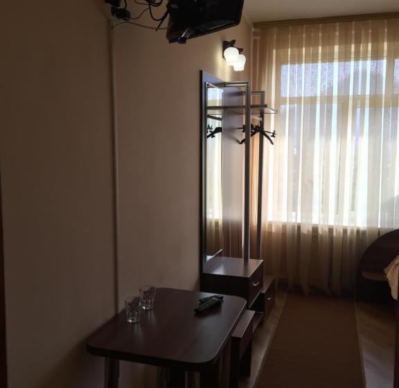 اتاق استاندارد با چشمانداز کوهستان, Dolche Vita