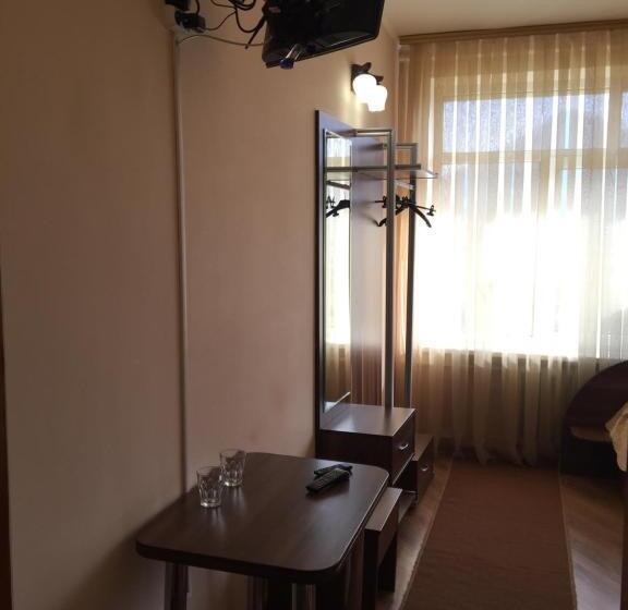 اتاق استاندارد با چشمانداز کوهستان, Dolche Vita