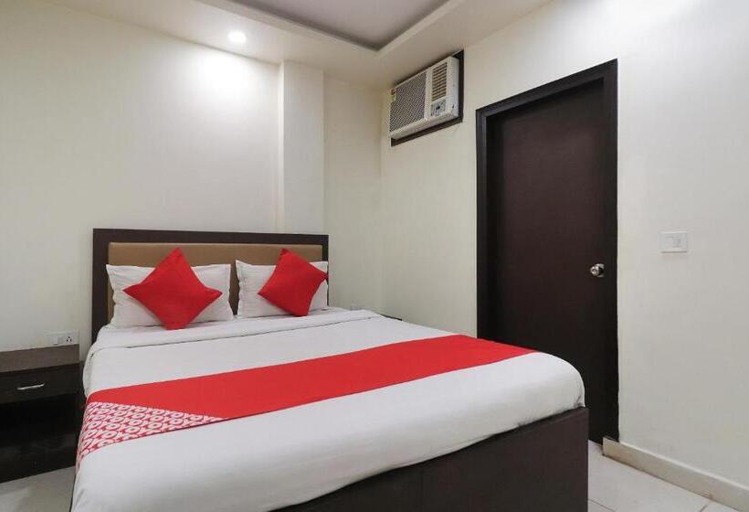 トリプルクラシックルーム, O Royal Plaza