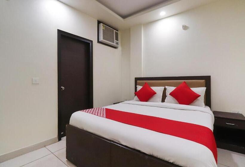 三人经典房间, O Royal Plaza