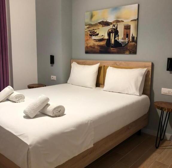 キングサイズベッドのデラックスルーム, Vial Rooms