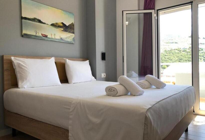 キングサイズベッドのデラックスルーム, Vial Rooms