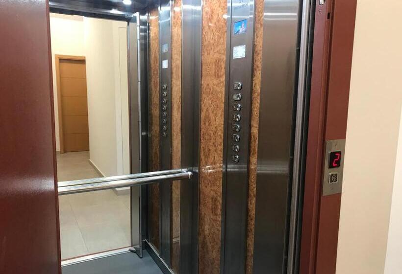 ベーシックトリプルルーム, Vial Rooms