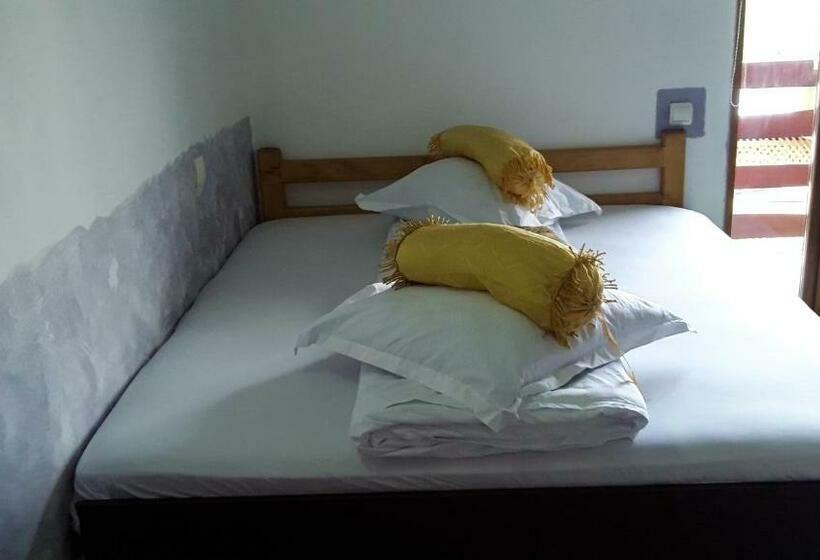 스탠다드 발코니 룸, Pensiunea Mallorca