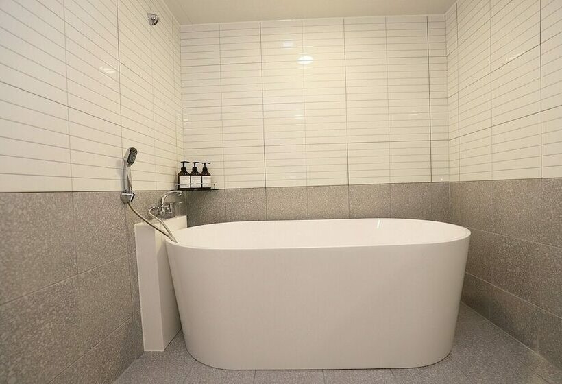 Номер Deluxe, Chuncheon Pine Tree