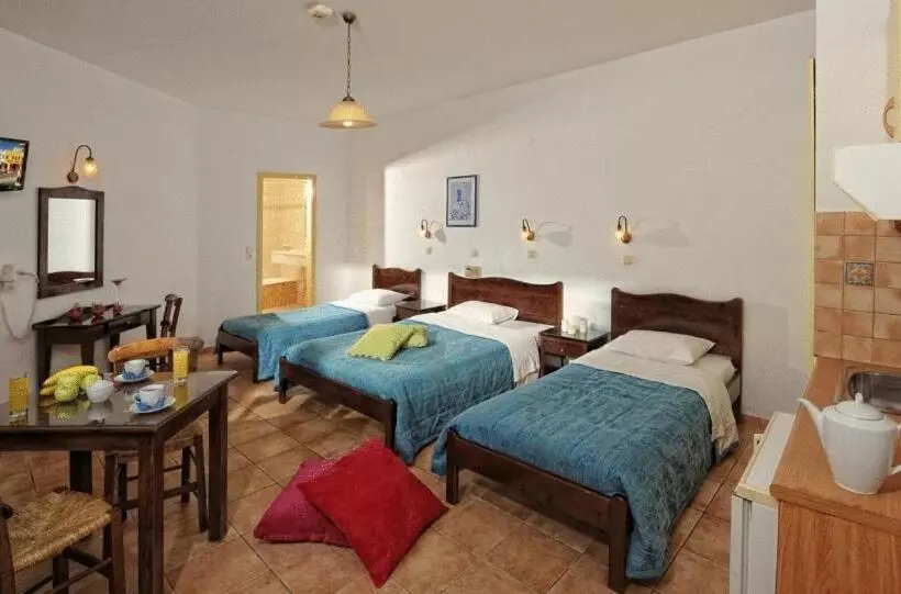 スーペリアスタジオ, Aegean Sky Hotel & Suites