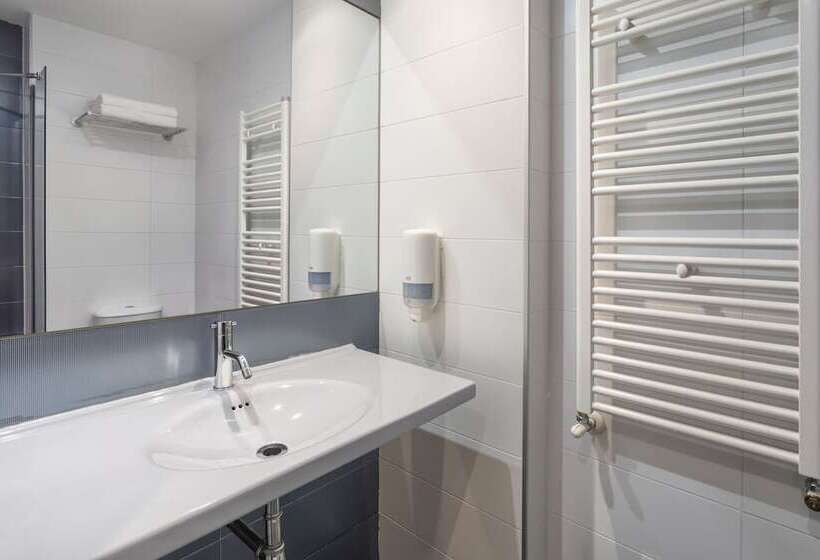 スタンダードルーム, 280 Zaragoza