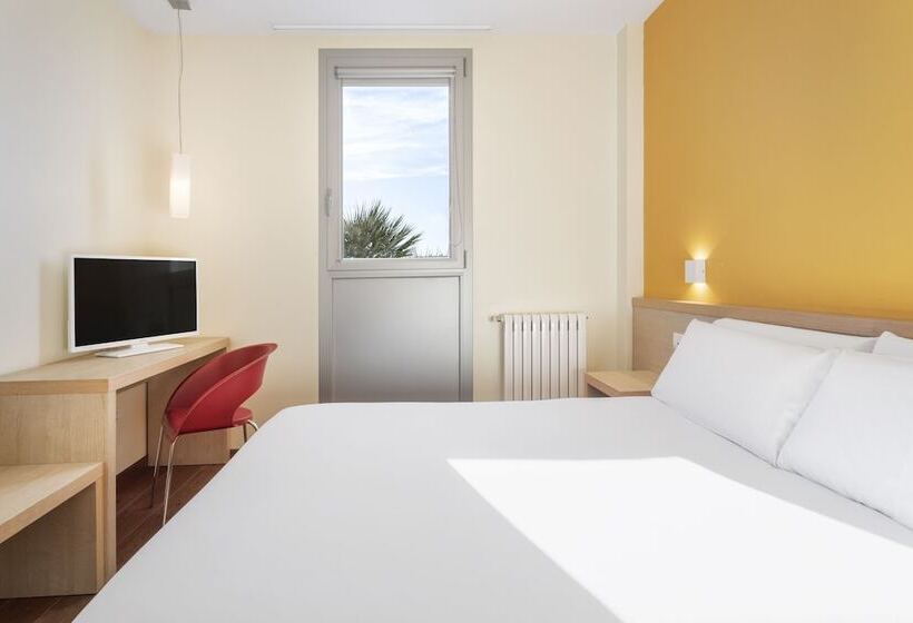 スタンダードルーム, 280 Zaragoza