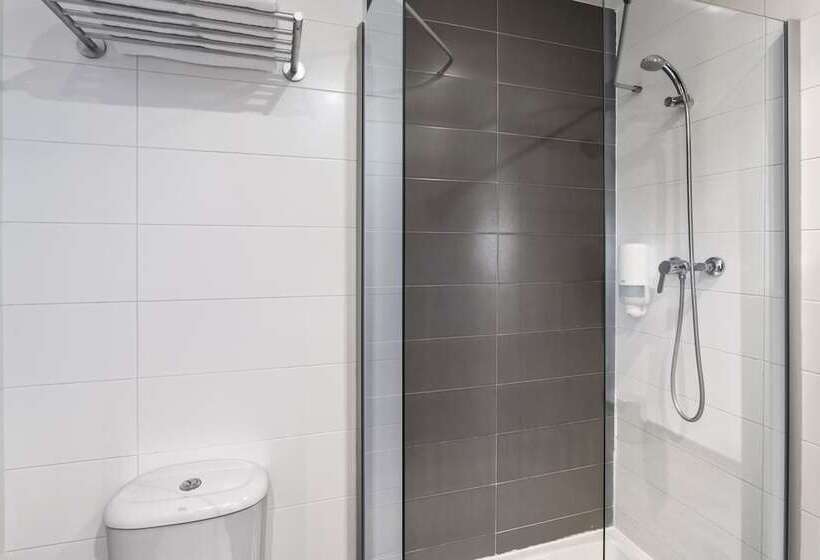 スタンダードトリプルルーム, 280 Zaragoza